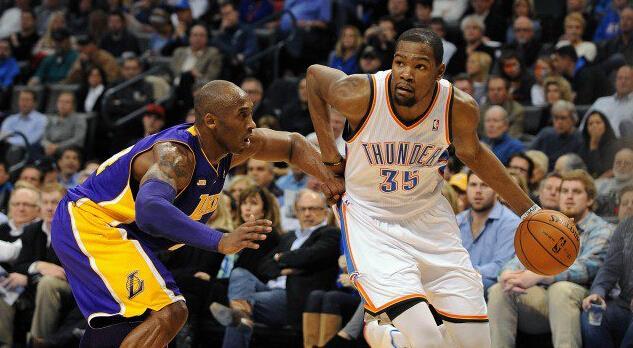 的年轻足球 的年轻足球