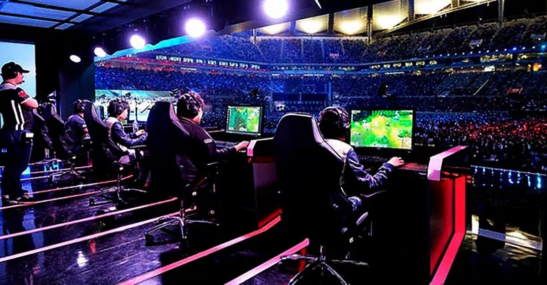 在当前全球 在当前全球