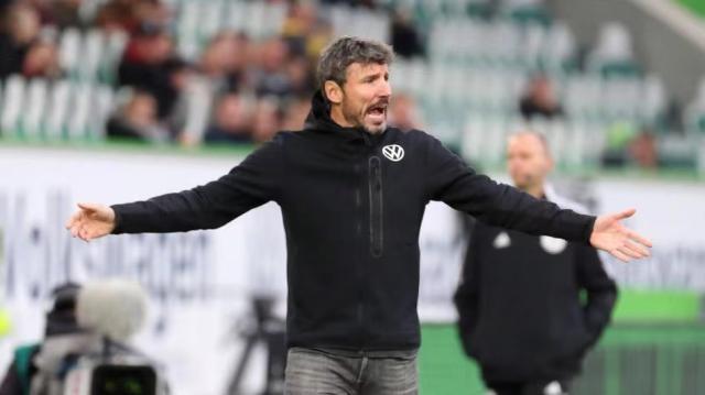 使得他在竞 使得他在竞