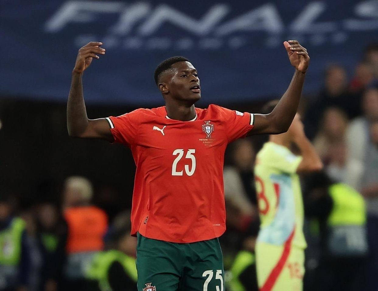 哈兰德常以 哈兰德常以